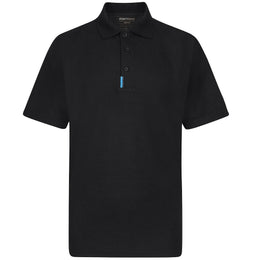 polo contemporain conçu avec une coupe active en utilisant un tissu de