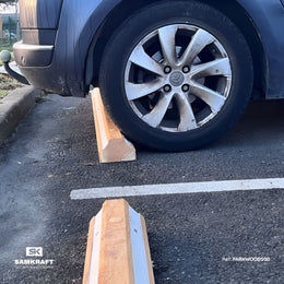 Butée de parking en bois de pin vernis hydrofuge