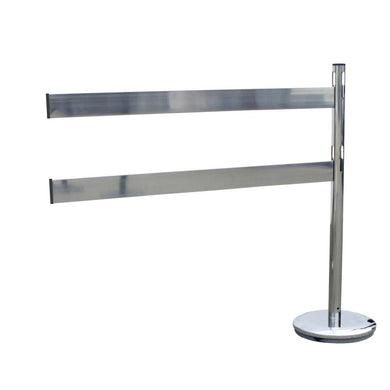 Poteaux de balisage en inox avec barrières