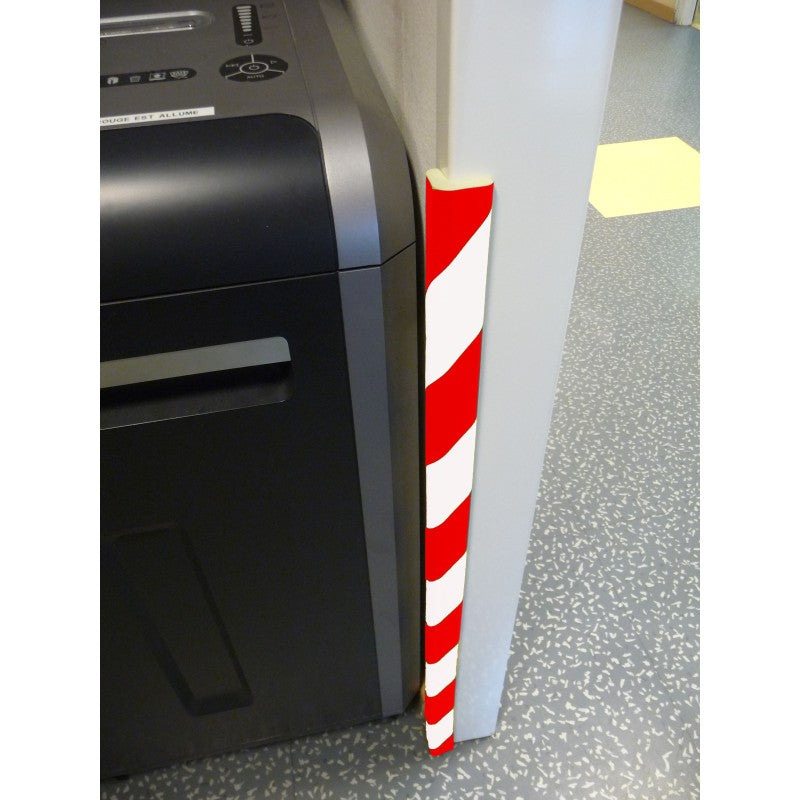 Protection droite d'angle en mousse