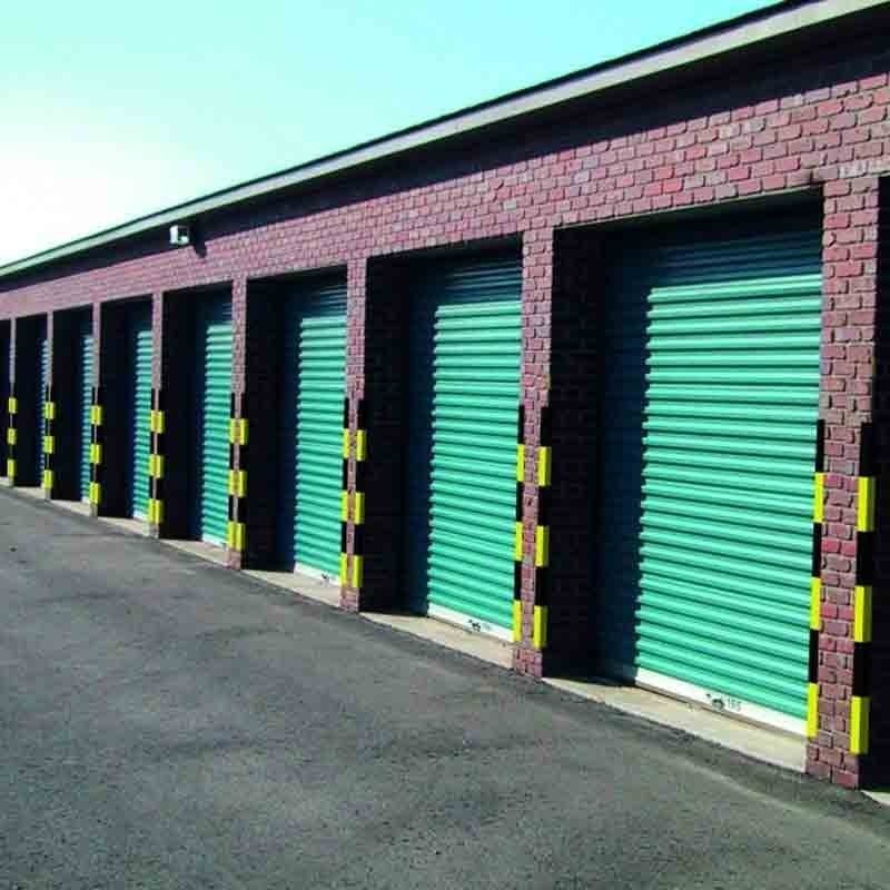 Protection d'angle en caoutchouc avec profil aluminium