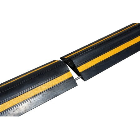 Passe-câbles pour chantier