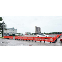 Barrière polypropylène 2m avec pied repliable - bande réfléchissante classe 1, empilable à plat