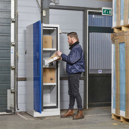 Armoire de charge batteries lithium-ion EN 90 min, série C – Justrite 226-LTC