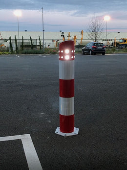 Poteau aluminium à fixer avec LED solaire Ø 90 mm - visibilité 500 m, bandes classe 2