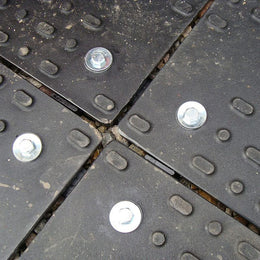 Plaque de roulage EuroMat® 2,41 x 1,20 m, jusqu'à 120 t – Checkers