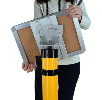 Support porte-affiche A4 avec rotule – Orientations portrait, paysage et angulaire
