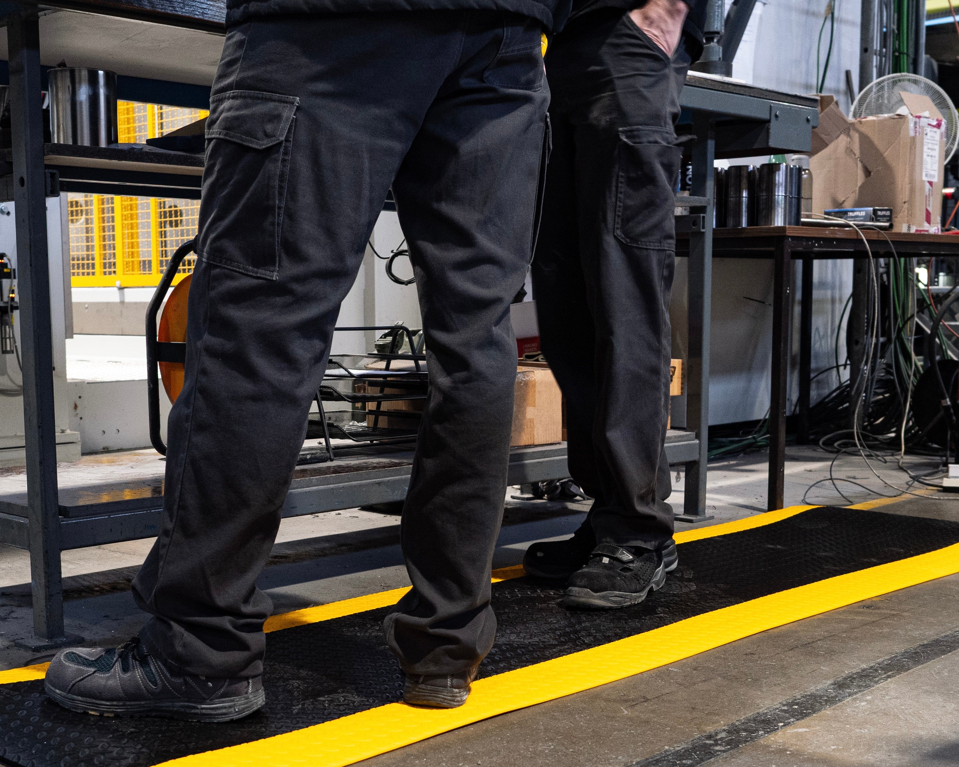 Tapis anti-fatigue industriel pour travail debout Samkraft W2 – solution ergonomique pour environnement sec