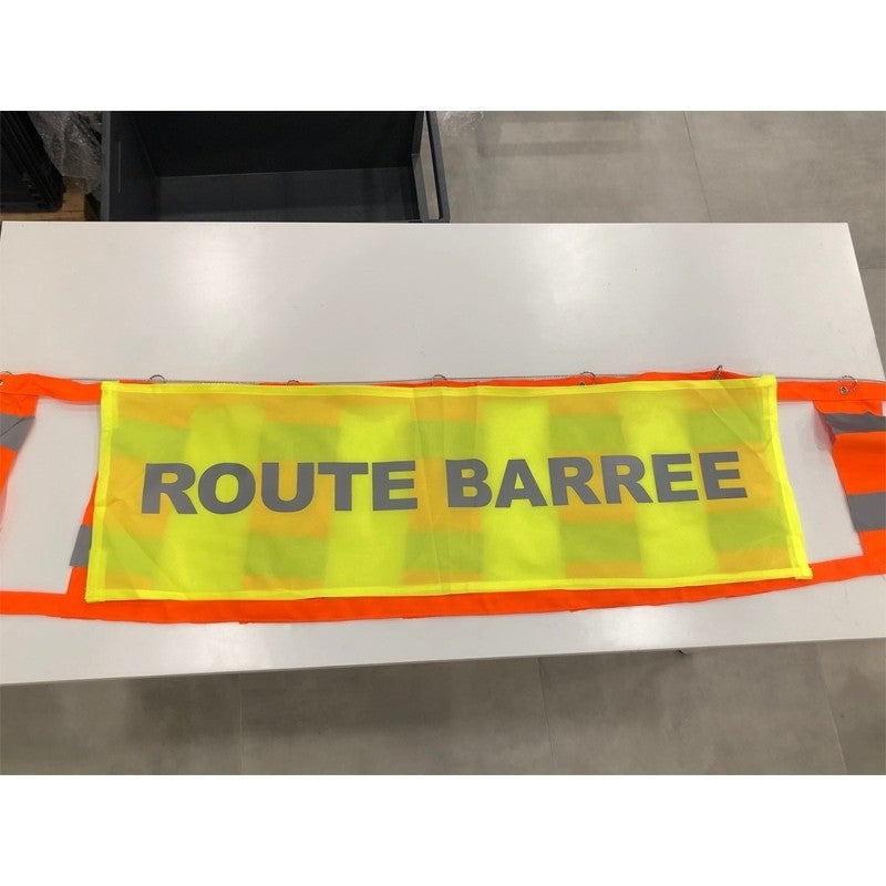Tissu accessoire pour enrouleur avec bandeau de signalisation