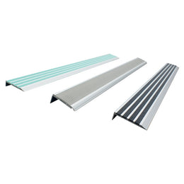 Nez de marche antidérapant en aluminium - revêtement quartz fluorescent, intérieur et extérieur