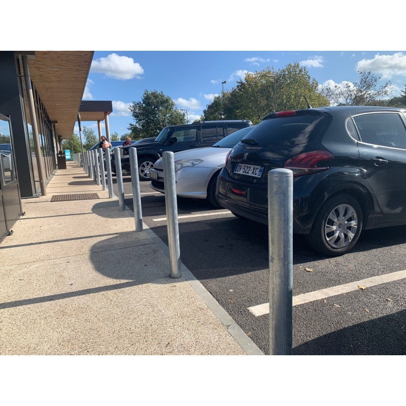 Poteau de protection acier galvanisé avec platine - 90mm