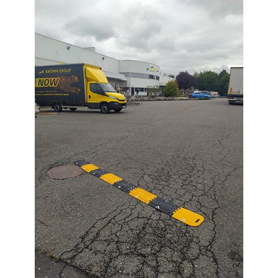 Ralentisseur pliable et transportable