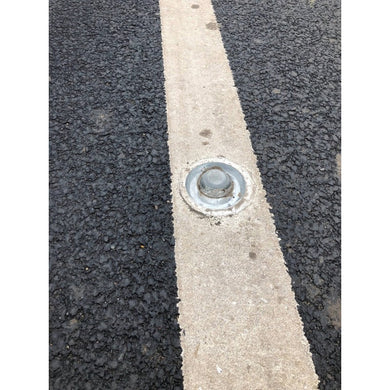 Plot réflecteur en verre