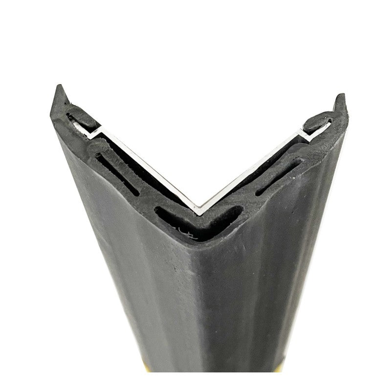 Protection d'angle en caoutchouc avec profil aluminium